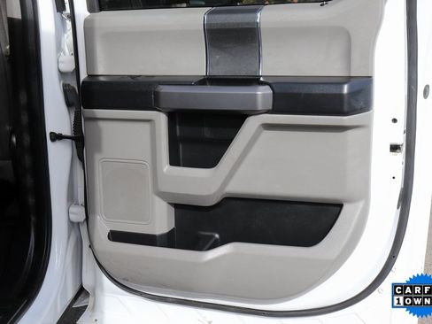 Used 2018 Ford F550 4x4 Crew Cab Super Duty image 30