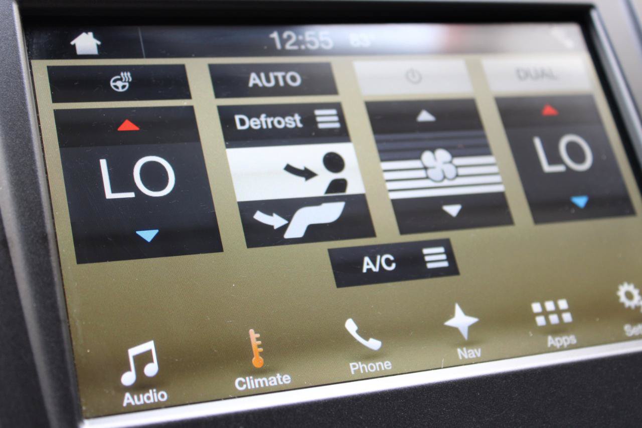 Used 2016 Lincoln MKC Select w/ Select Plus Package AWD/4WD image 34