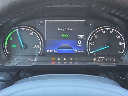 Used 2022 Ford Maverick Lariat w/ Lariat Luxury Package FWD image 23