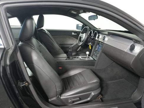 Used 2008 Ford Mustang GT Premium RWD image 16