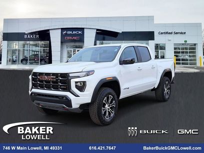 New 2025 GMC Canyon AT4