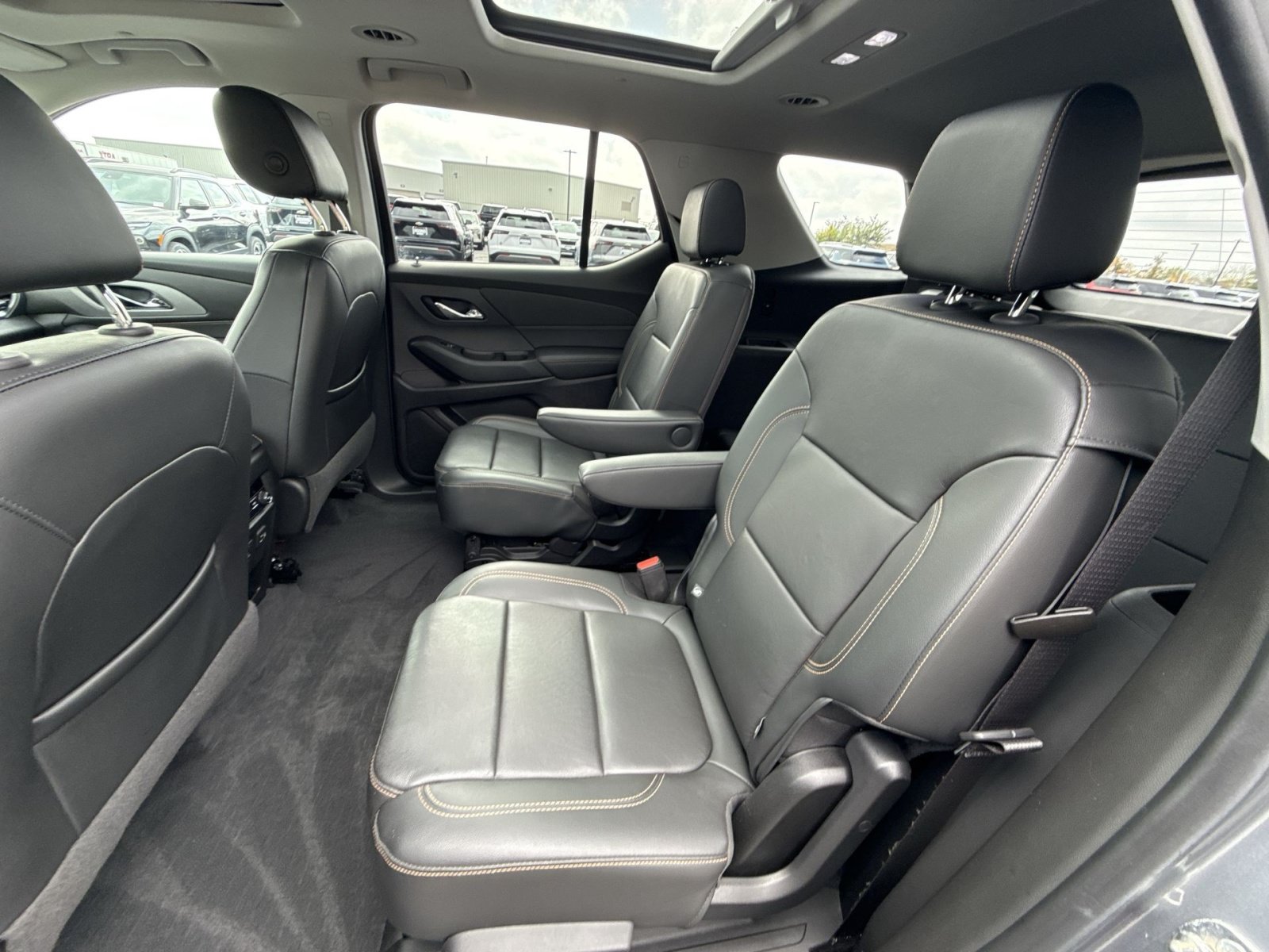 Used 2019 Chevrolet Traverse RS w/ LPO, Floor Liner Package AWD/4WD image 26