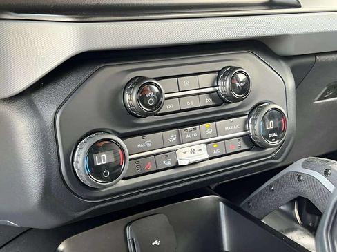 Used 2021 Ford Bronco Big Bend AWD/4WD image 16