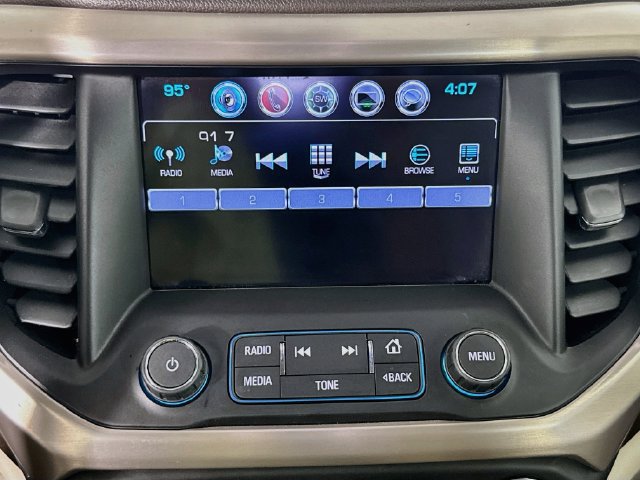 Used 2018 GMC Acadia Denali w/ Technology Package FWD image 15