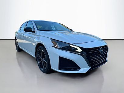 New 2025 Nissan Altima 2.5 SR w/ SR Premium Package