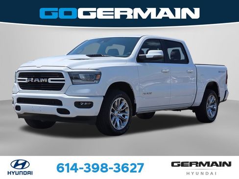 Used 2023 RAM 1500 Laramie AWD/4WD image 1