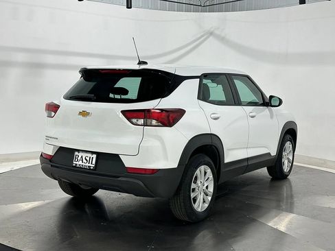 Used 2023 Chevrolet TrailBlazer LS AWD/4WD image 11