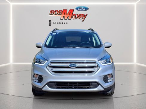 Used 2019 Ford Escape SEL AWD/4WD image 2