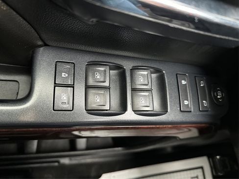 Used 2017 GMC Sierra 1500 SLE image 37