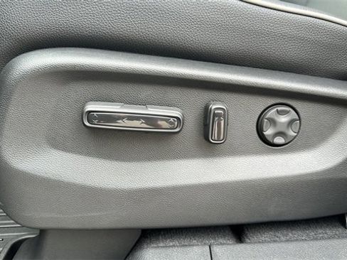 New 2026 Honda Odyssey Touring image 15