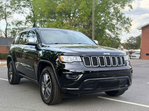 Used 2018 Jeep Grand Cherokee Limited w/ Trailer Tow Group IV RWD image 8