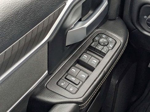 New 2026 RAM 2500 Big Horn AWD/4WD image 21