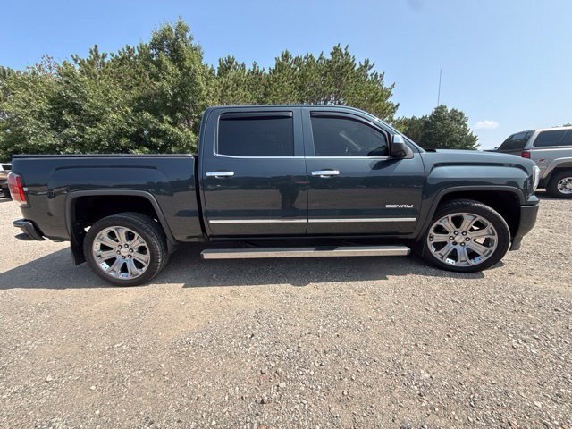 Used 2018 GMC Sierra 1500 Denali w/ Denali Ultimate Package AWD/4WD image 7