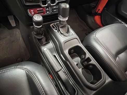 Used 2023 Jeep Wrangler Unlimited Rubicon 392 image 26