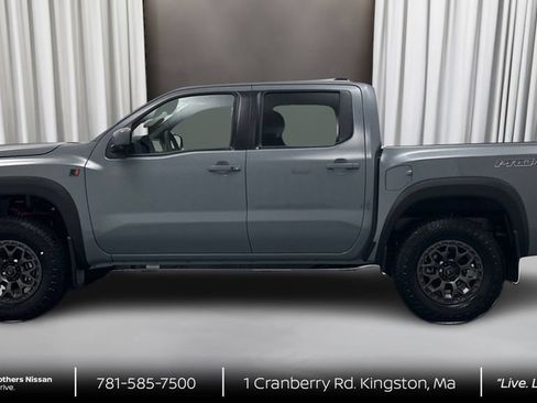 New 2026 Nissan Frontier PRO-4X w/ Pro Premium Package AWD/4WD image 8