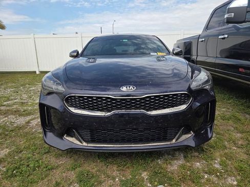 Used 2020 Kia Stinger GT AWD/4WD image 2