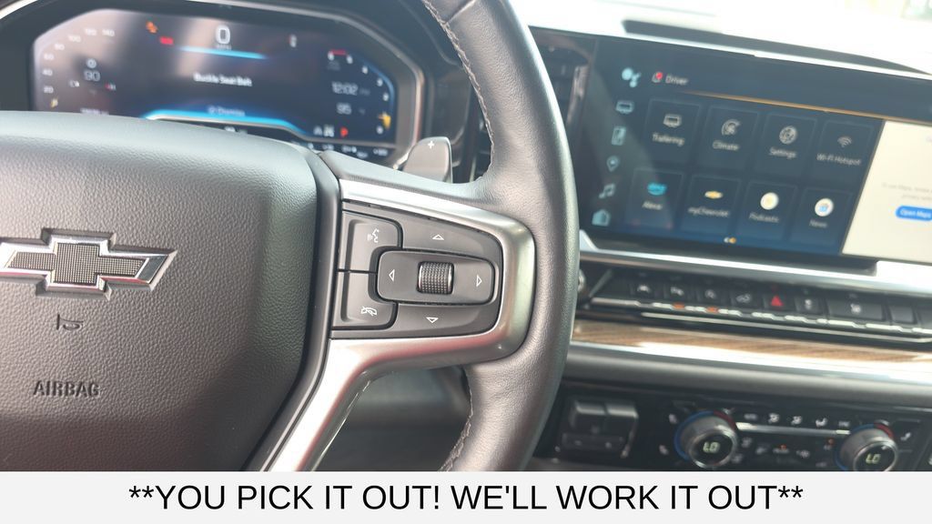 Used 2022 Chevrolet Silverado 1500 RST w/ RST All Star Premium Package AWD/4WD image 17