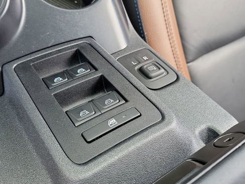 Used 2024 Ford Bronco Outer Banks image 31