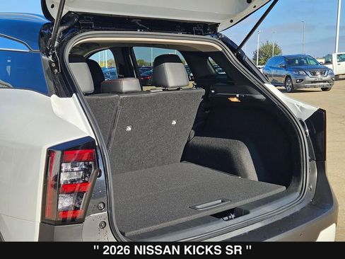 New 2026 Nissan Kicks SR w/ SR Premium Package FWD image 28