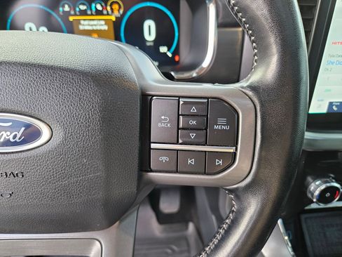 Used 2022 Ford F150 Lariat w/ Equipment Group 502A High AWD/4WD image 22
