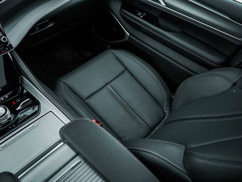 New 2026 Jeep Grand Wagoneer Limited image 26