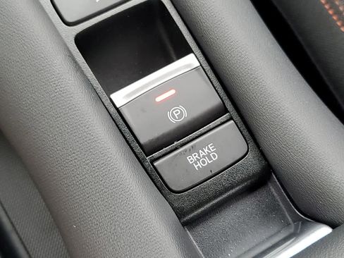 Certified 2024 Honda HR-V Sport image 32