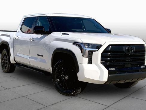 Used 2026 Toyota Tundra Limited AWD/4WD image 3
