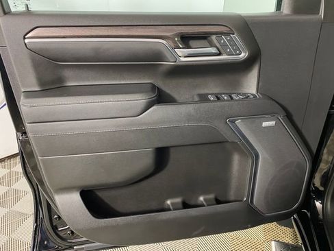 Certified 2023 Chevrolet Silverado 1500 LTZ w/ Technology Package image 11