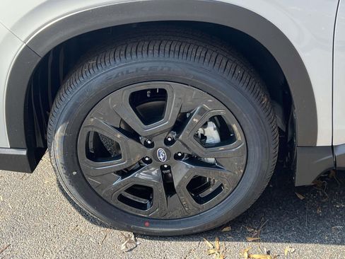 New 2026 Subaru Ascent Bronze Edition image 11