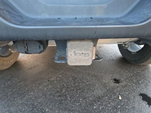 Used 2023 Jeep Wrangler Unlimited Sahara w/ Cold Weather Group image 24