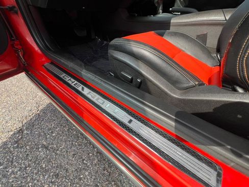 Used 2010 Chevrolet Camaro SS image 10