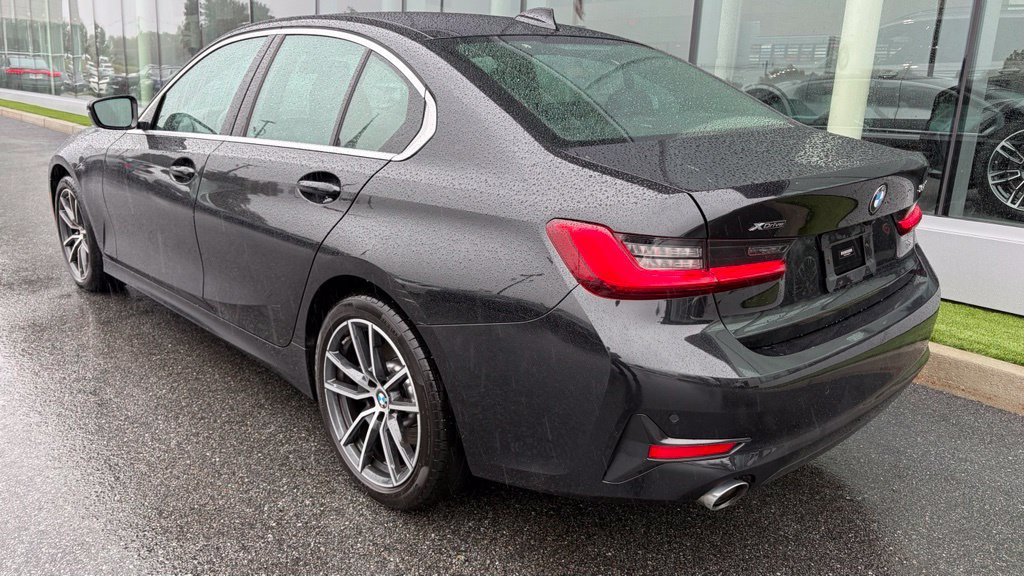 Certified 2021 BMW 330i xDrive Sedan w/ Convenience Package AWD/4WD image 2