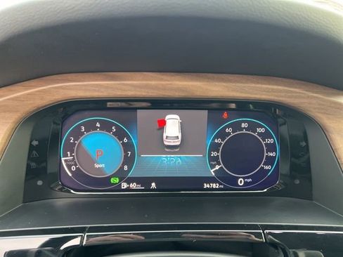 Used 2024 Volkswagen Atlas SE image 11