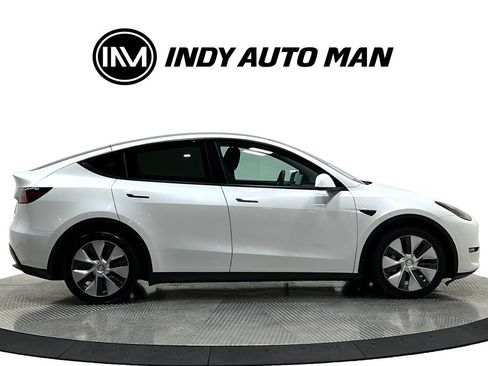 Used 2021 Tesla Model Y Long Range AWD/4WD image 3
