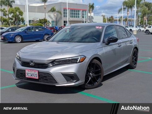 Used 2022 Honda Civic Sport image 1