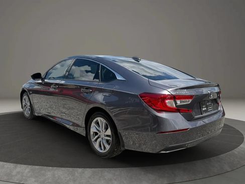 Used 2019 Honda Accord LX image 6