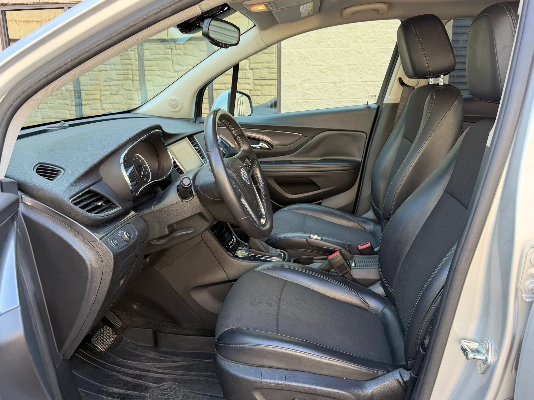 Used 2019 Buick Encore Preferred FWD image 21