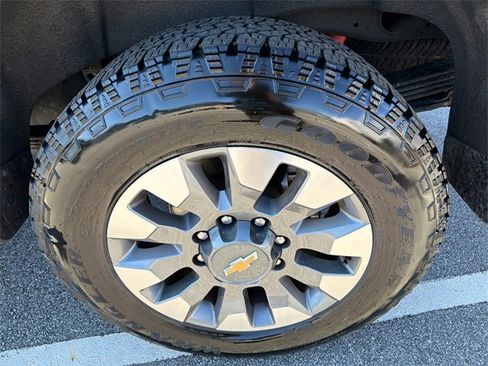 Used 2024 Chevrolet Silverado 2500 LT w/ All Star Edition image 19