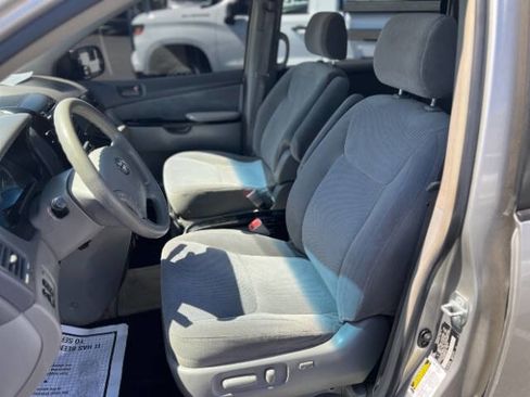 Used 2005 Toyota Sienna LE image 9