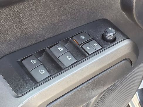 Used 2023 Toyota Tacoma TRD Sport AWD/4WD image 20