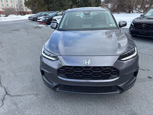 Certified 2024 Honda HR-V LX image 2