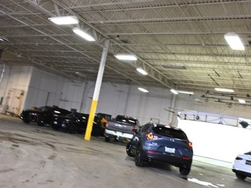 Used 2023 GMC Sierra 1500 SLT w/ SLT Premium Package image 36