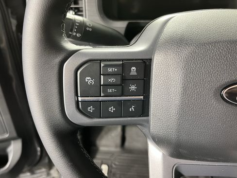 Used 2025 Ford F150 XLT w/ Equipment Group 302A MID AWD/4WD image 16