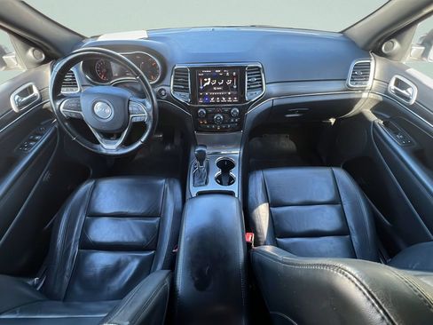 Used 2022 Jeep Grand Cherokee Limited RWD image 11