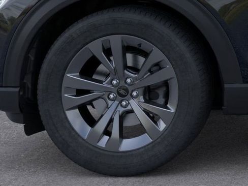 New 2026 Ford Explorer Active w/ Active Comfort Package image 19