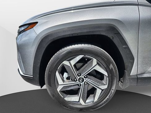 Certified 2022 Hyundai Tucson SEL w/ Cargo Package AWD/4WD image 14
