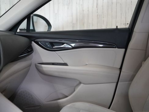 Used 2022 Buick Envision Preferred FWD image 31