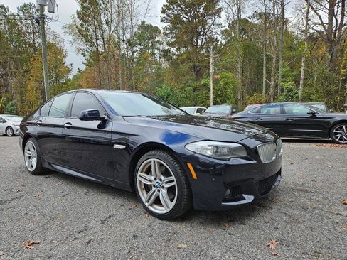 Used 2013 BMW 550i xDrive Sedan image 12