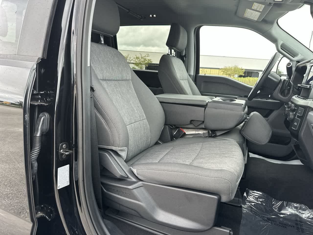 Used 2024 Ford F250 XL w/ STX Appearance Package AWD/4WD image 22