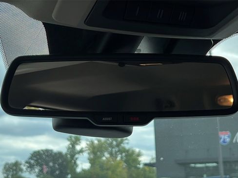 Used 2018 RAM 1500 Outdoorsman image 20